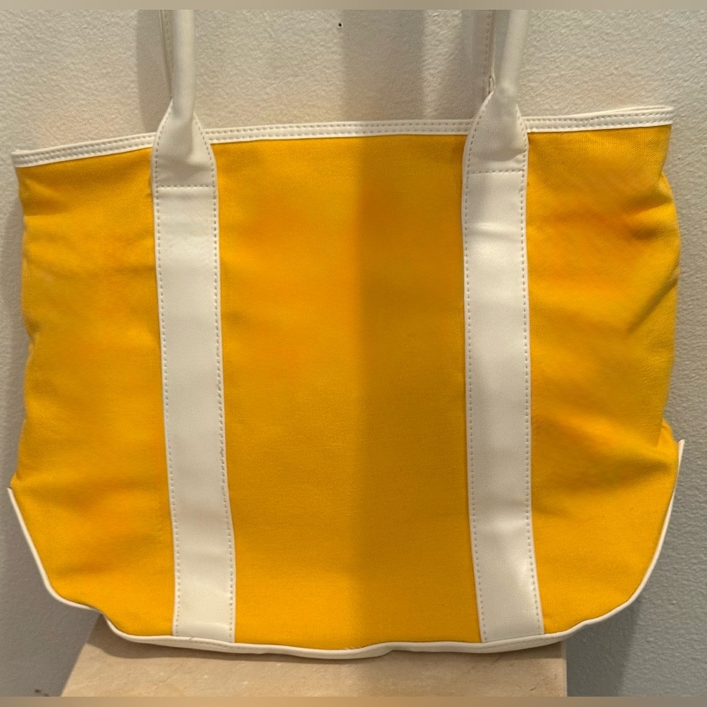 NWTs Naturalizer Canvas tote. - Picture 11 of 14